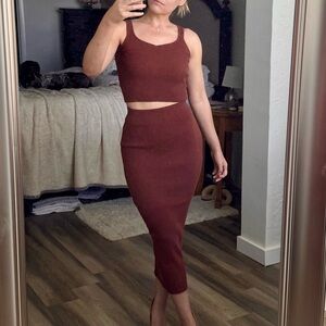 House of Harlow 1960 Burnt Orange Knit Tank/Skirt Set